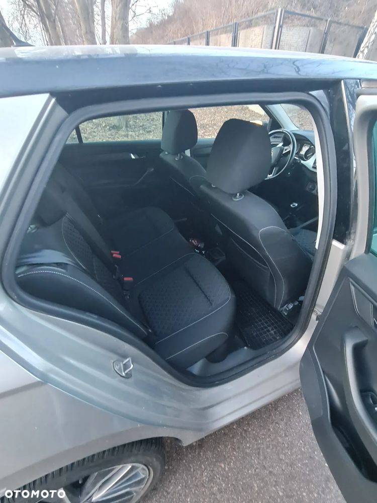 Skoda Fabia 1.0 TSI Drive - 7