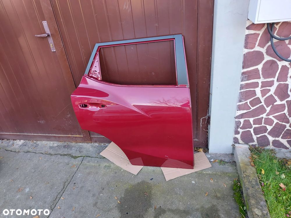 Ssangyong Tivoli 15- Drzwi R Prawe Tył Tylne - 1