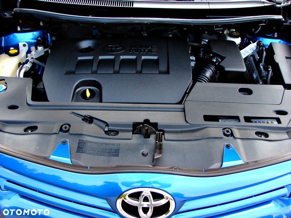 Toyota Auris 1.6 Sol - 17