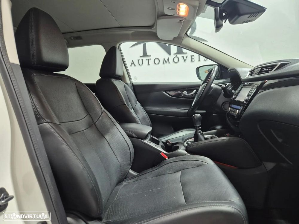 Nissan Qashqai 1.5 dCi Tekna Premium - 9