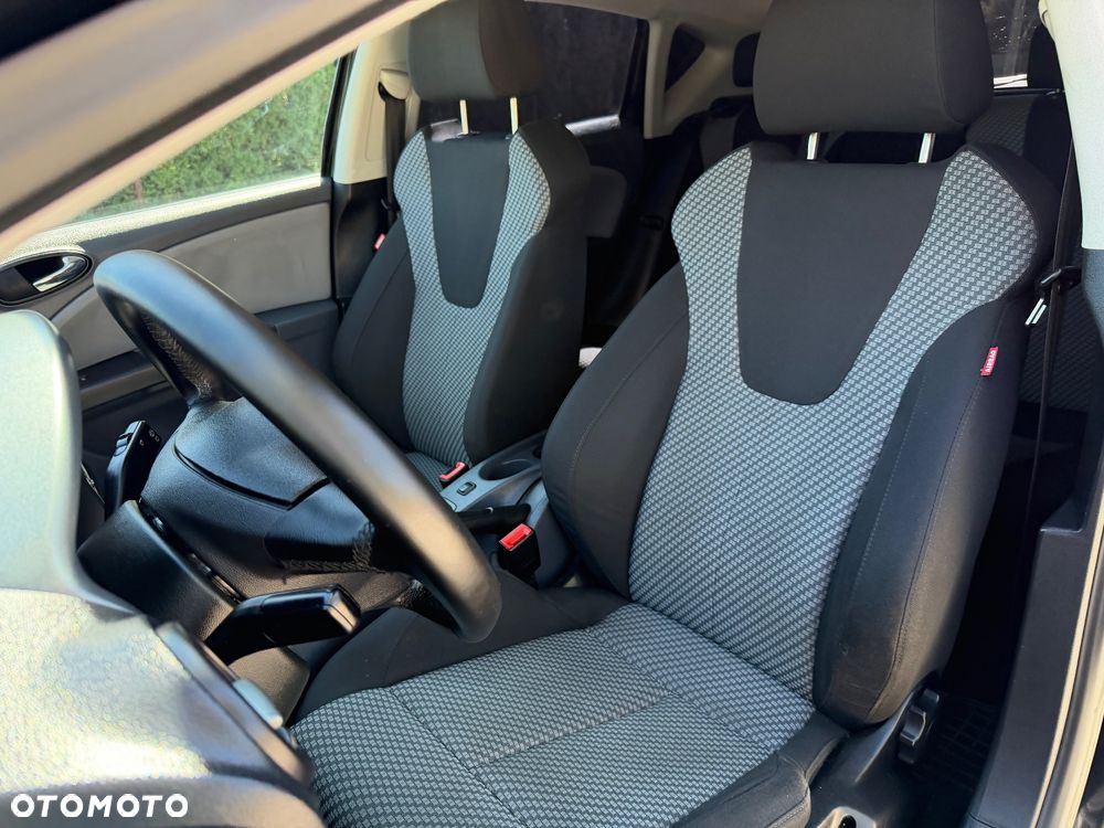 Seat Leon 1.6 Style - 25
