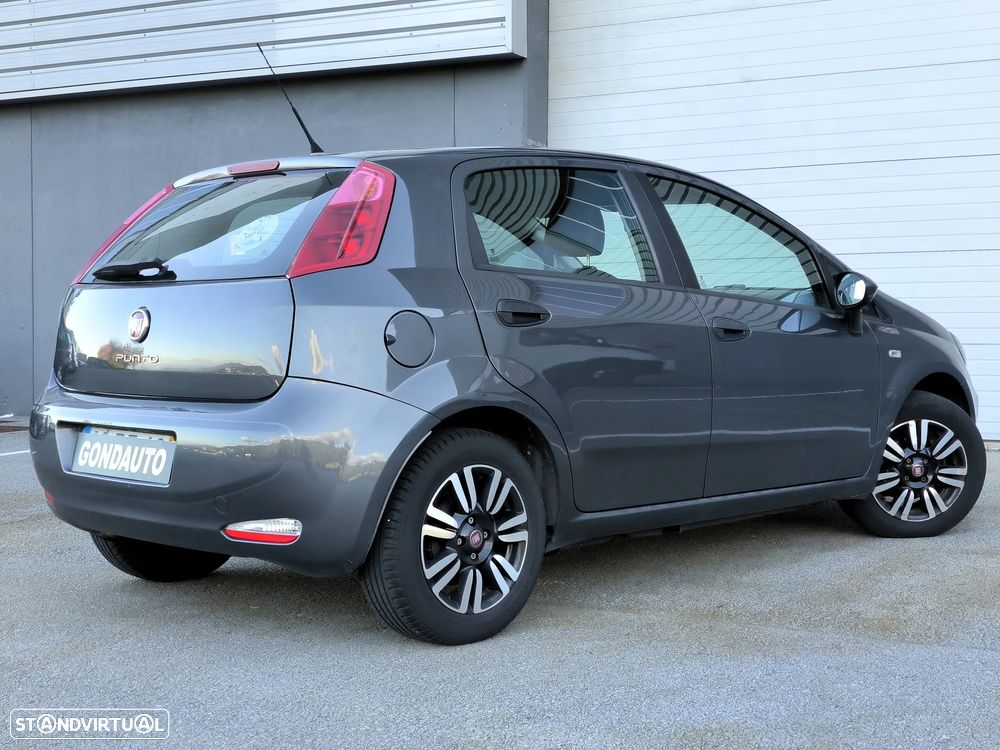 Fiat Punto 1.3 M-Jet Lounge S&S - 3