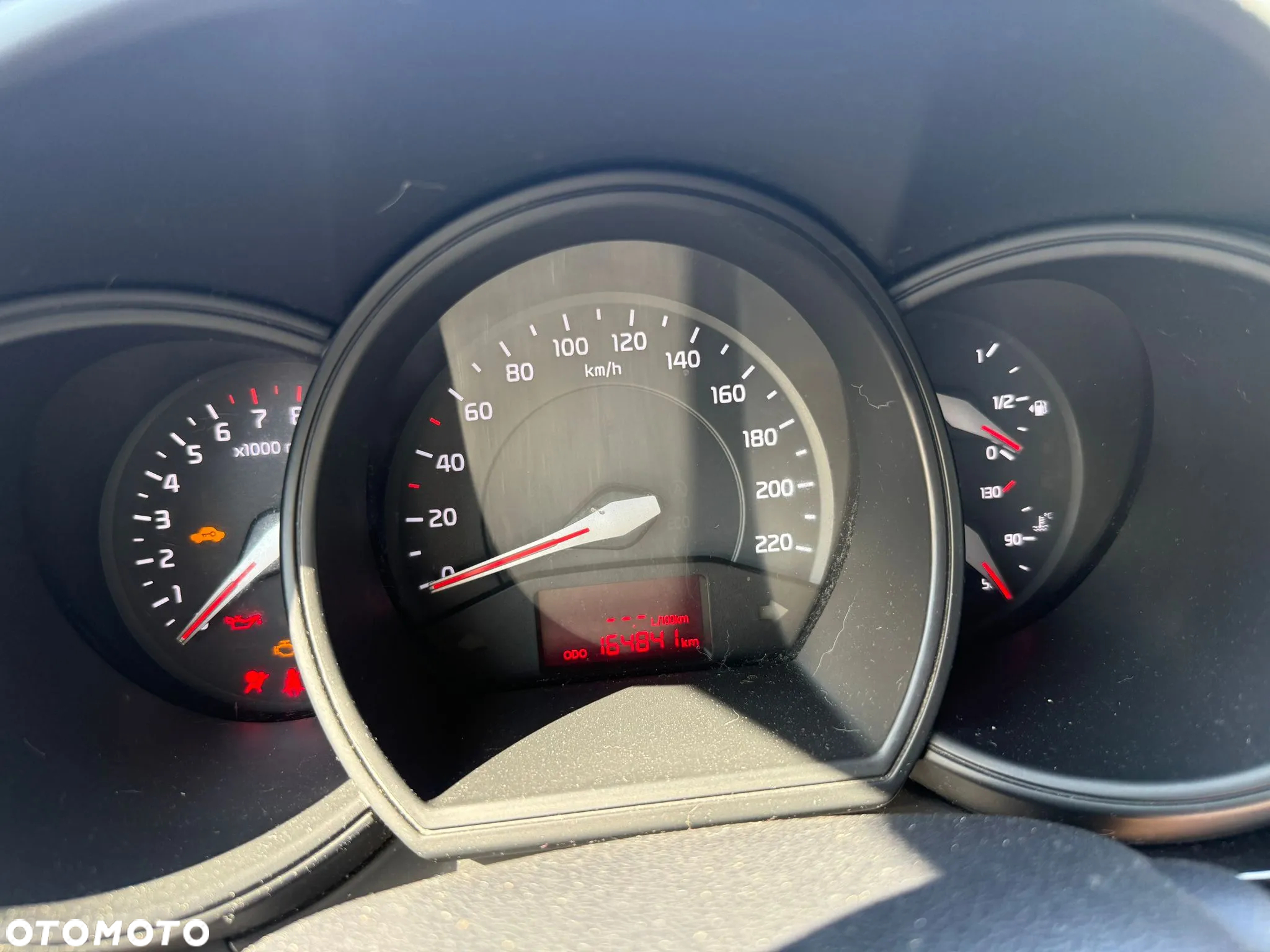 Kia Rio 1.2 L - 30