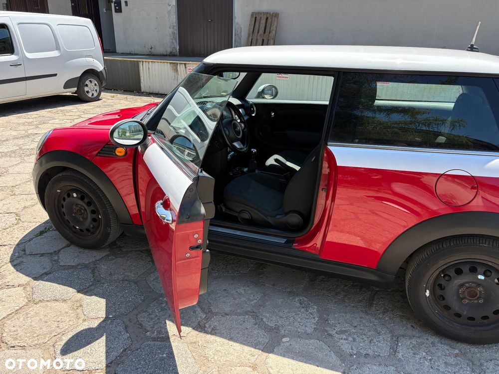MINI ONE Standard - 16