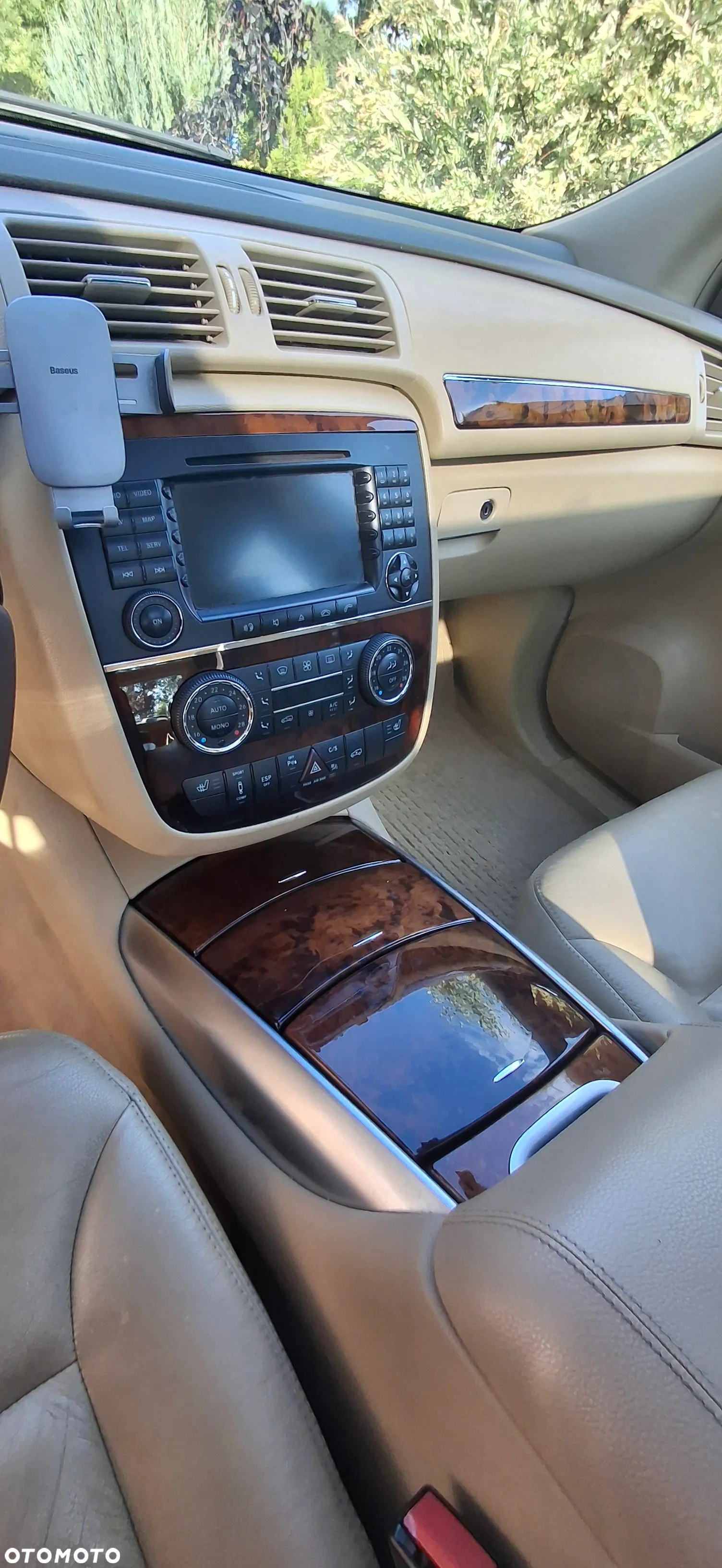 Mercedes-Benz Klasa R 320 CDI 4Matic 7G-TRONIC - 14