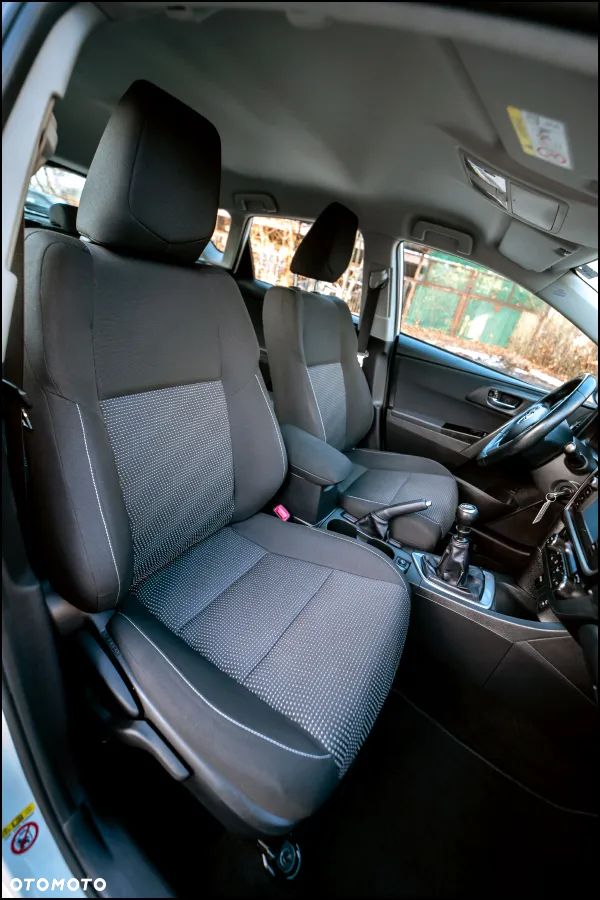 Toyota Auris - 33