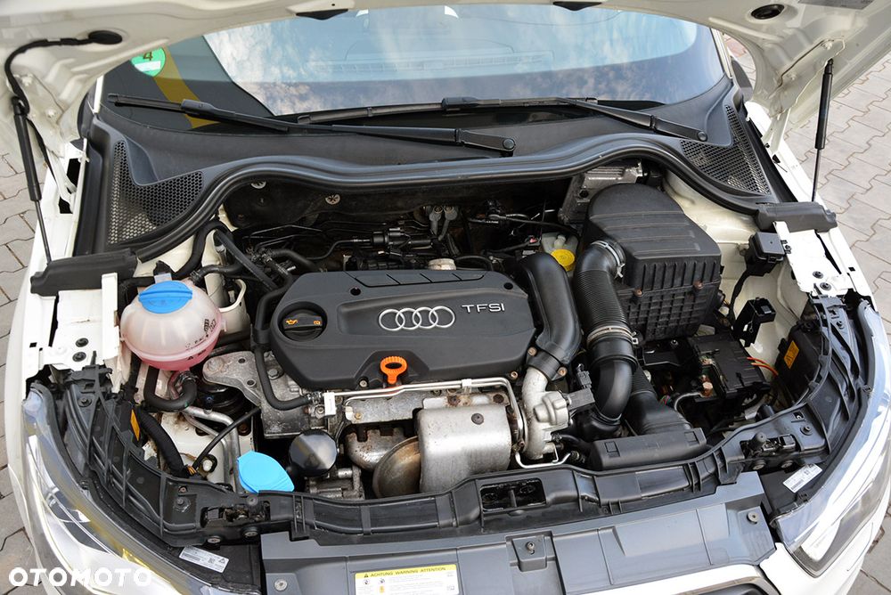 Audi A1 3-drzwiowe 1.4 TFSI S line Sportpaket - 24