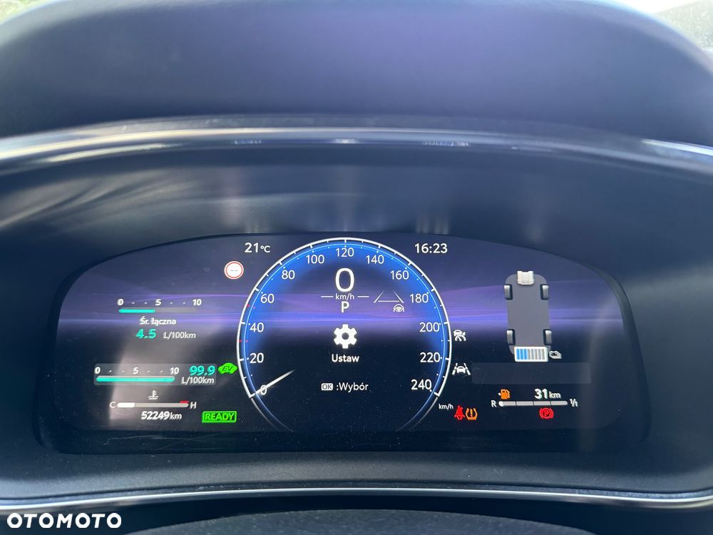 Toyota Corolla 1.8 Hybrid Comfort - 24