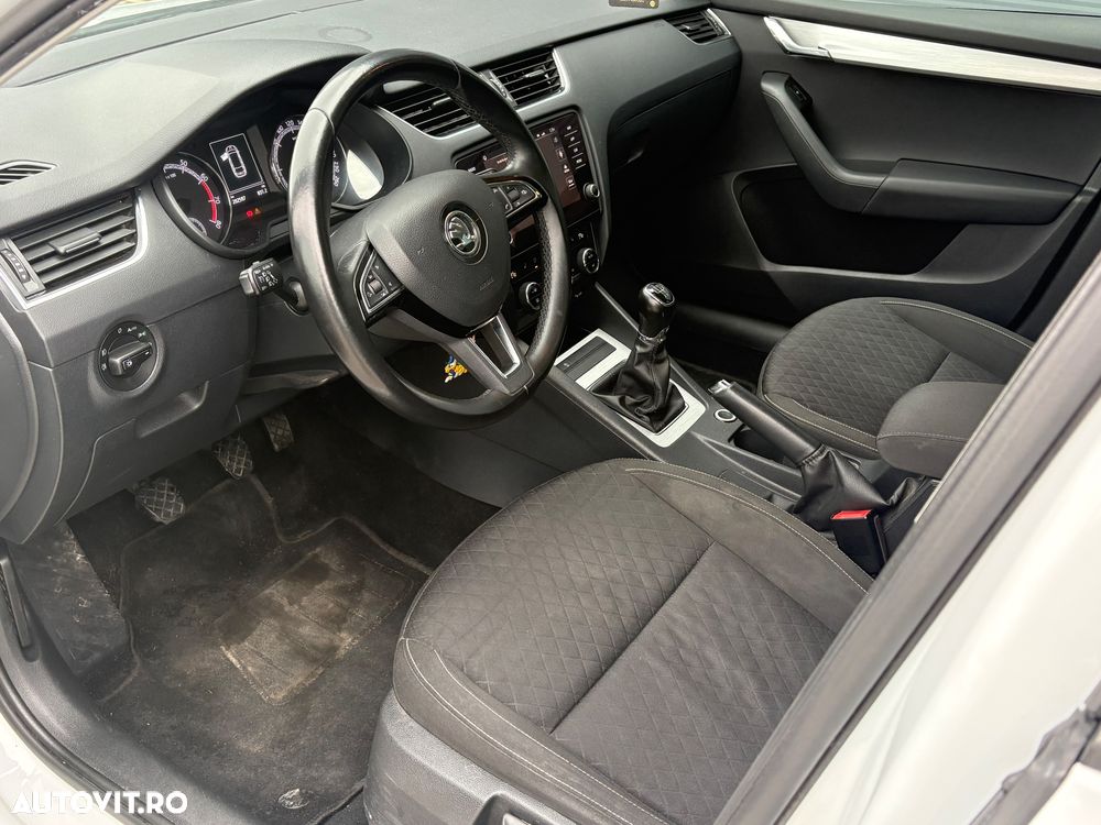 Skoda Octavia 1.2 TSI (Green tec) Joy - 13