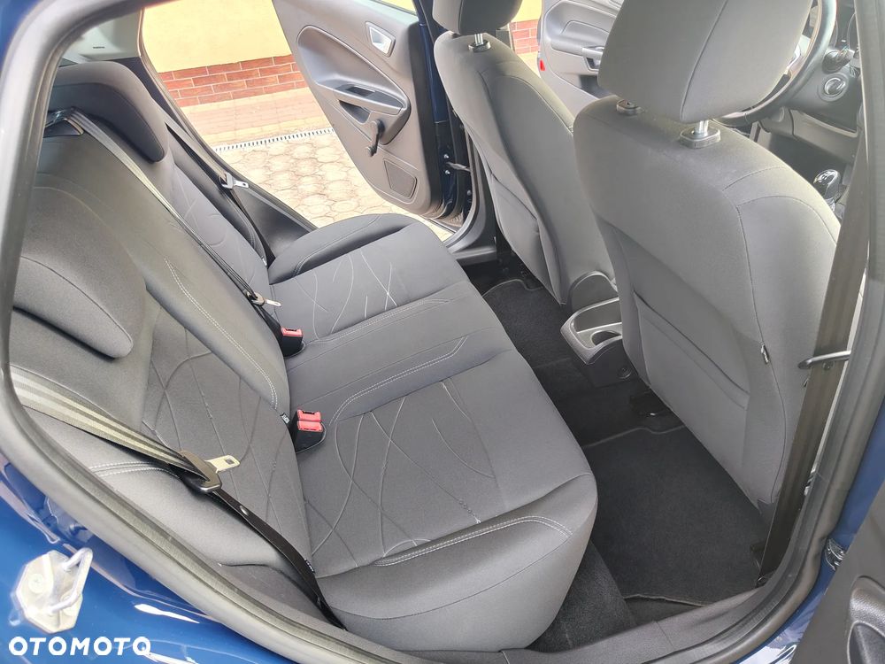 Ford Fiesta - 15