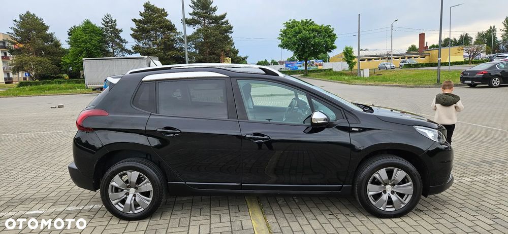 Peugeot 2008 1.6 BlueHDi Allure - 21