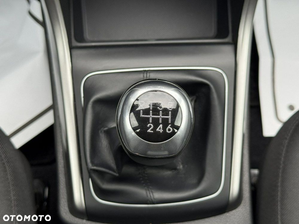 Hyundai i30 1.4 Fifa World Cup Edition - 23