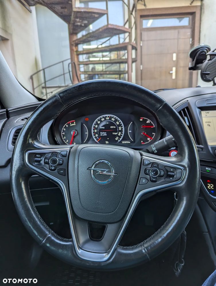 Opel Insignia - 12