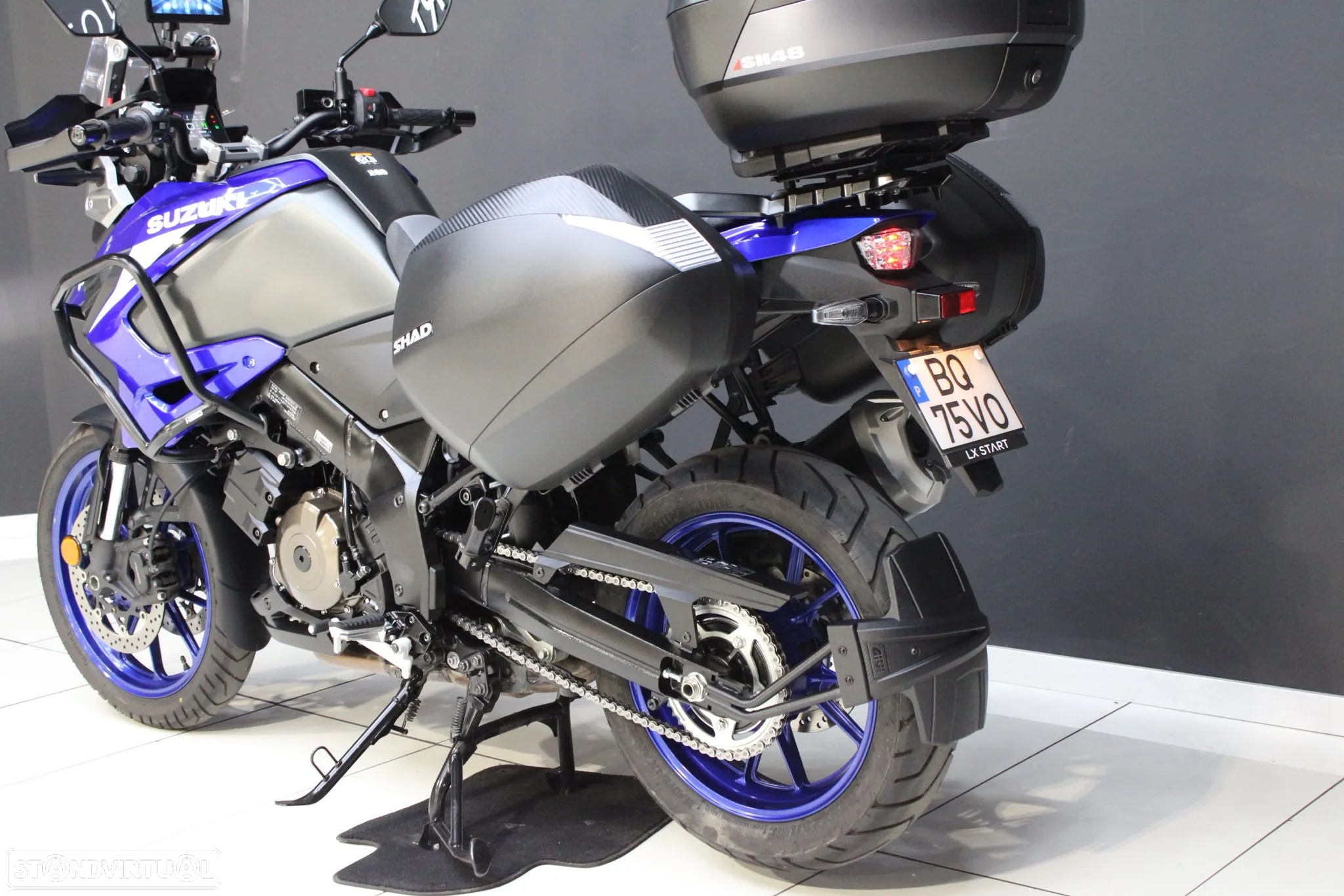 Suzuki DL V-STROM 1050 - 4