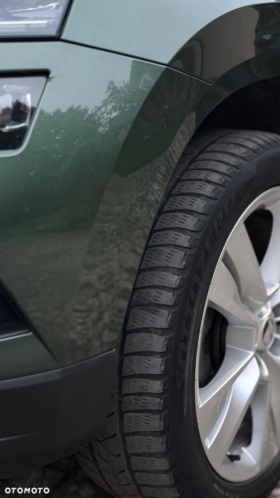Skoda Karoq 1.5 TSI ACT 4x2 Style DSG - 33