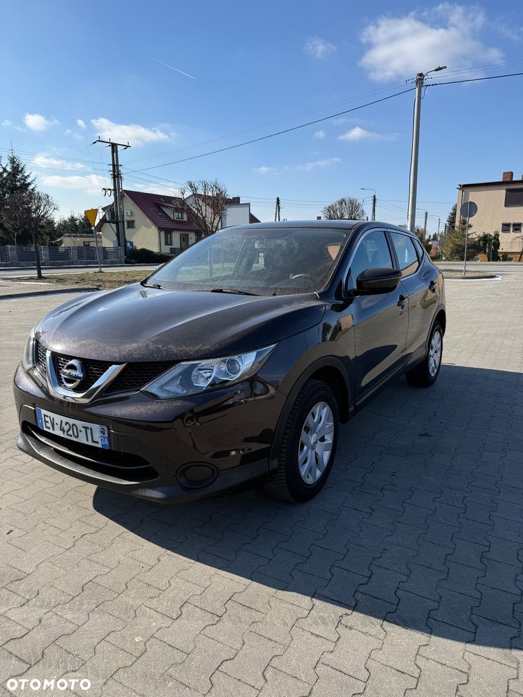 Nissan Qashqai - 1