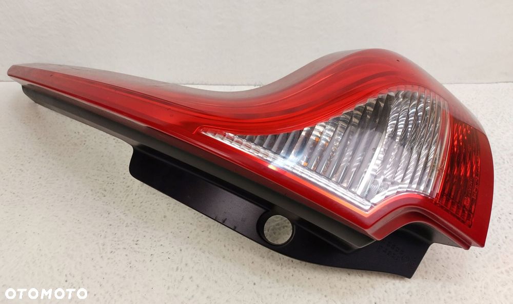 volvo xc60 1 i 08-13 prawa tylna lampa w błotnik 89075234 89504241 - 4