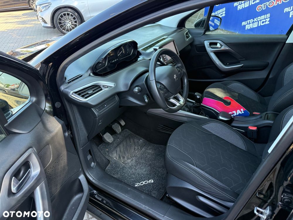 Peugeot 2008 BlueHDi 100 STOP & START Active - 11