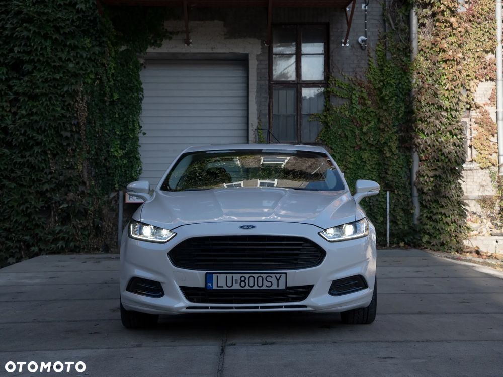 Ford Fusion - 4