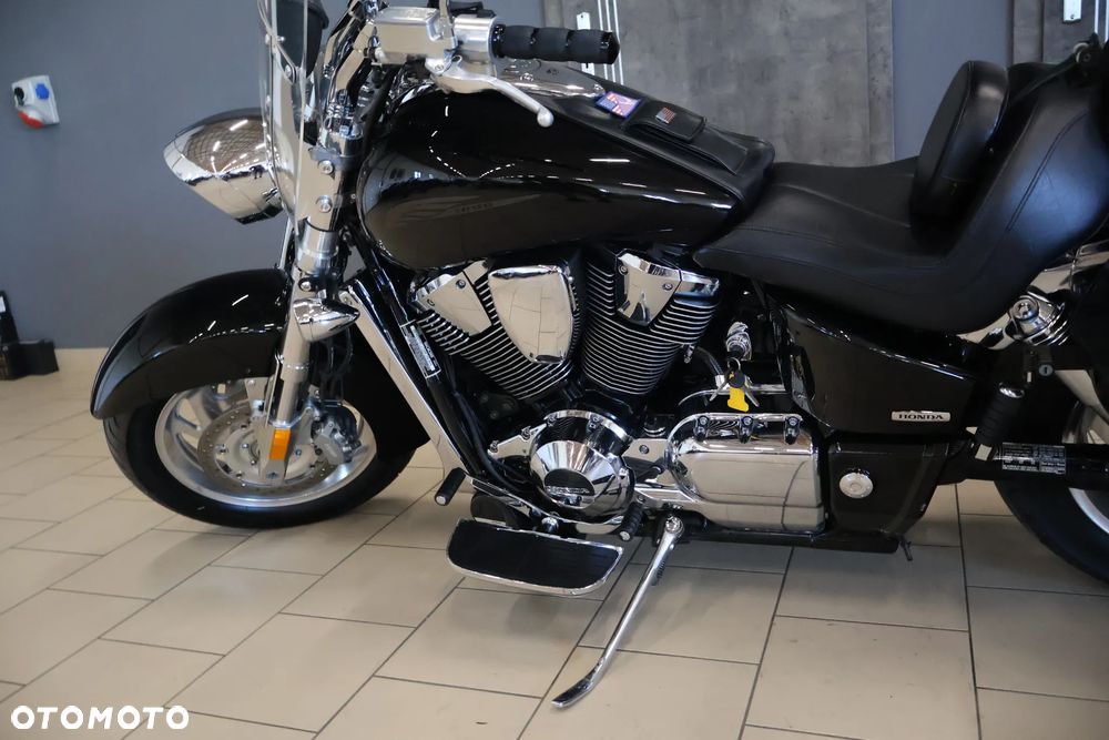 Honda VTX - 29