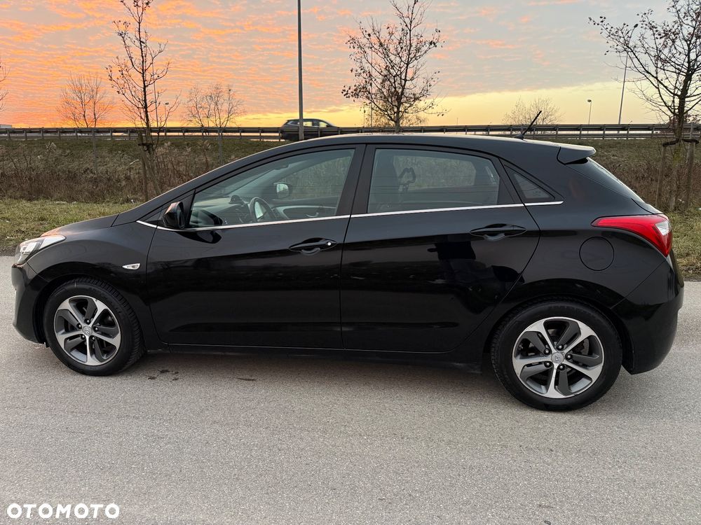 Hyundai i30 1.6 CRDi Comfort - 9