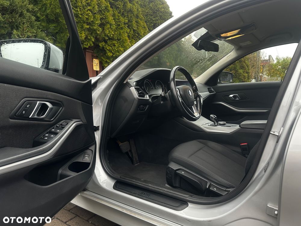 BMW Seria 3 320d Advantage - 7