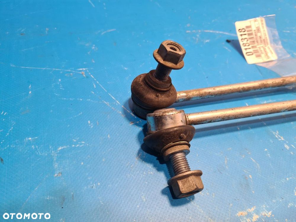 ŁĄCZNIK STABILIZATORA  VOLKSWAGEN TOURAN  I - 2