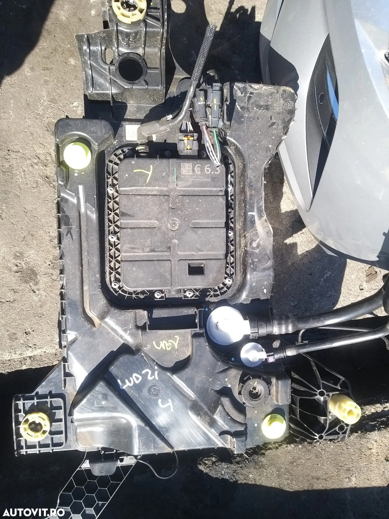 Rezervor Aditiv cod: P1002559 pentru Opel Grandland X din 2018 - 2