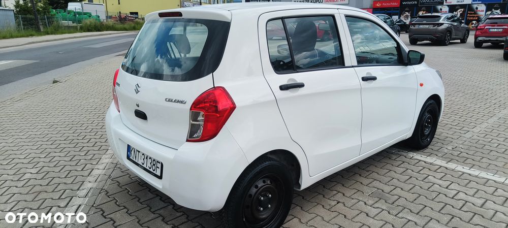Suzuki Celerio 1.0 Dualjet Basic - 10