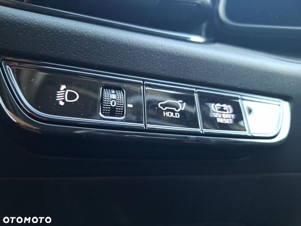 Kia Niro 1.6 GDI Hybrid Business Line - 20