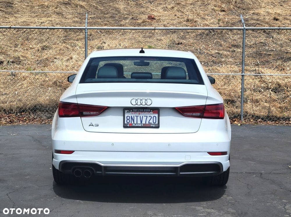 Audi A3 Sportback - 6