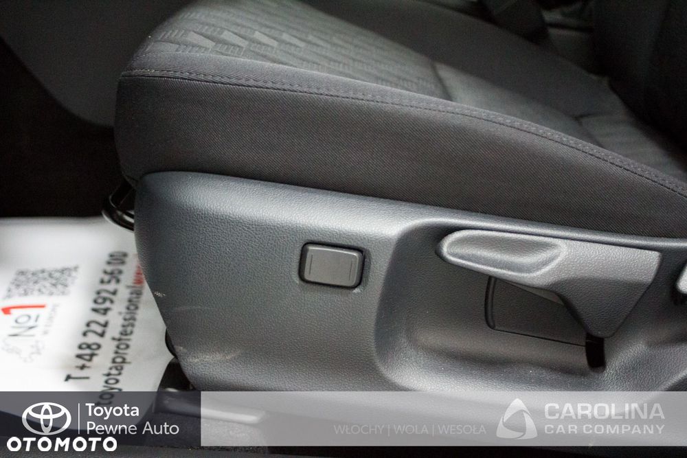 Toyota Yaris - 12