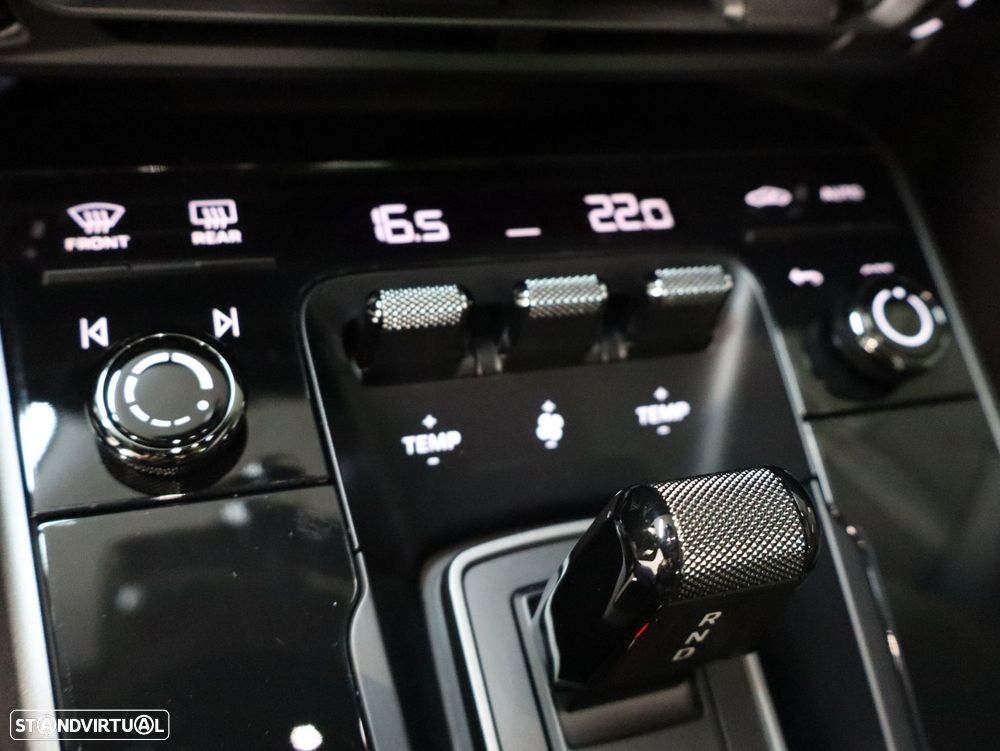 Porsche 911 (992) Carrera 4S PDK - 21