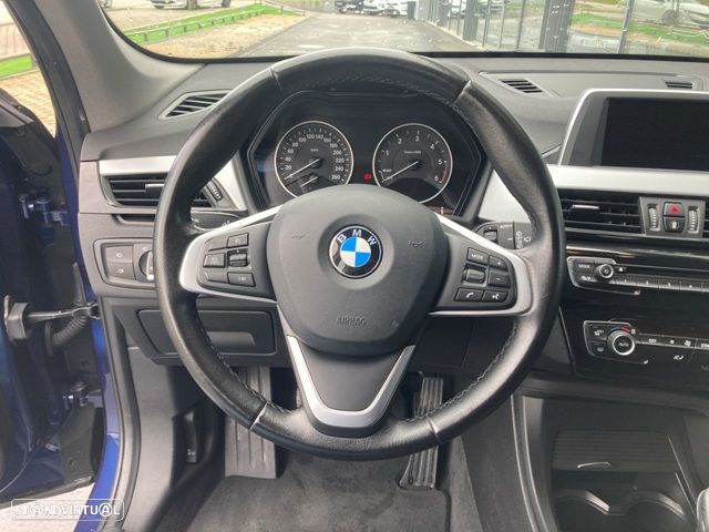 BMW X1 xDrive20d Advantage - 13