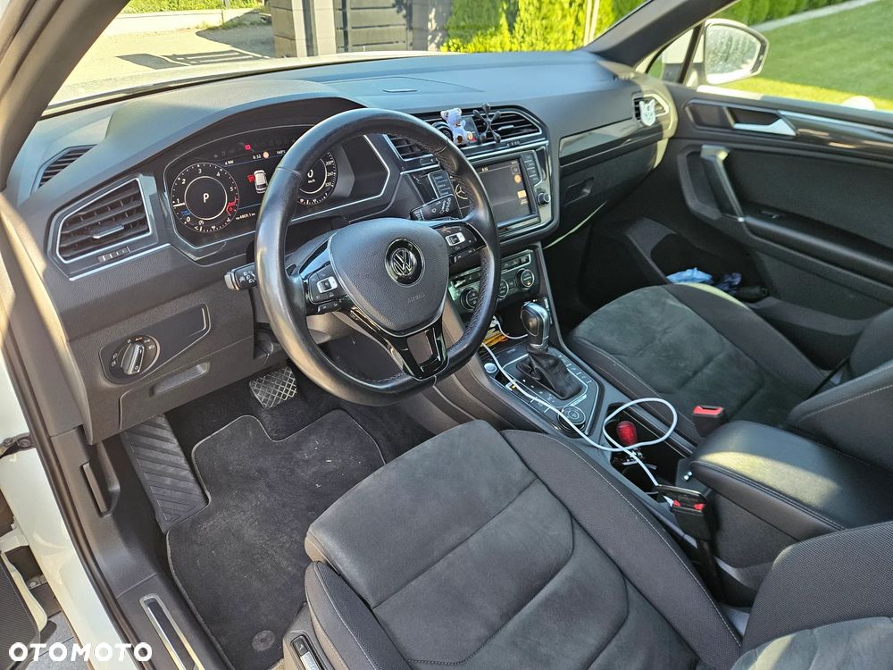 Volkswagen Tiguan - 12