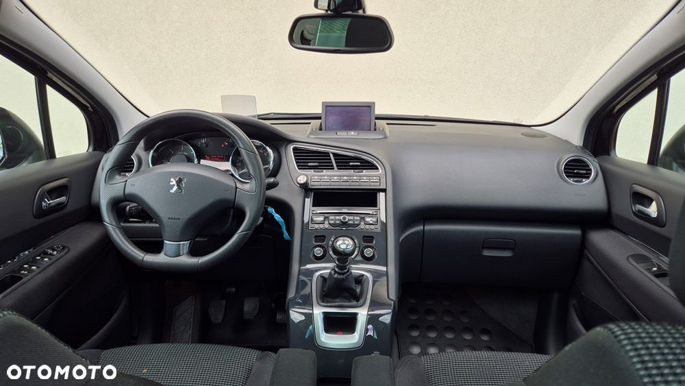 Peugeot 5008 2.0 HDi Premium + - 11