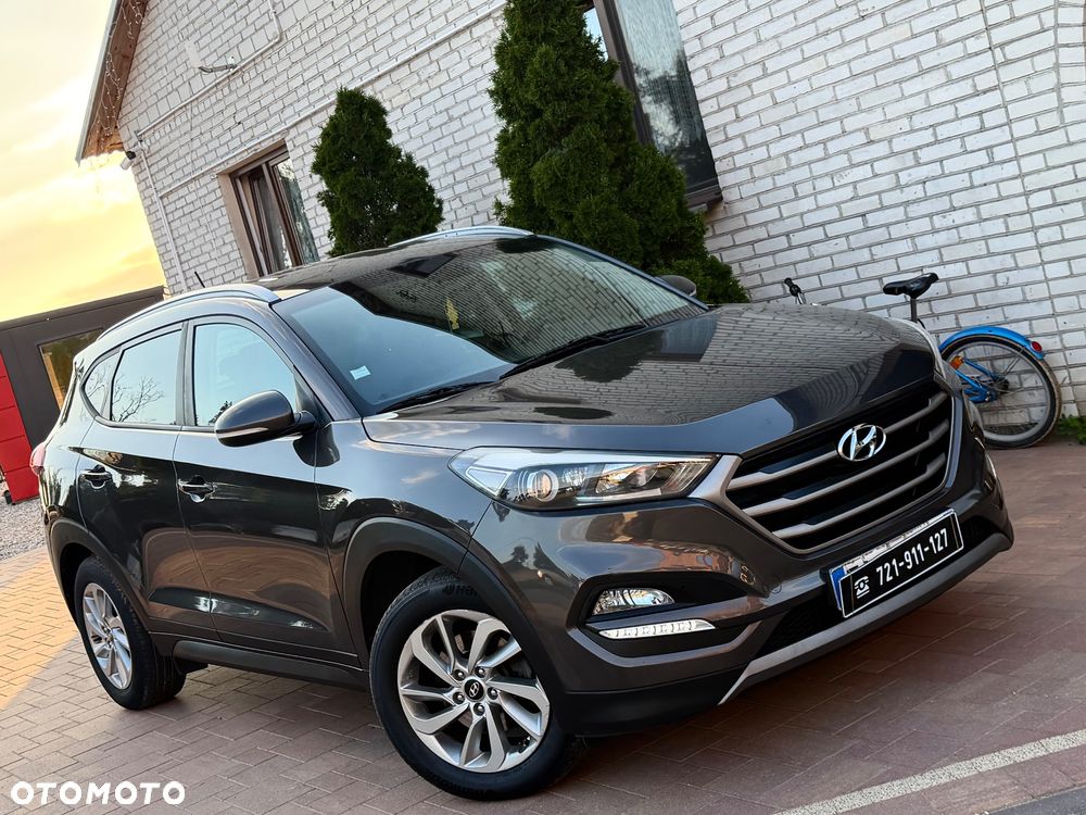 Hyundai Tucson blue 1.7 CRDi 2WD Intro Edition - 8