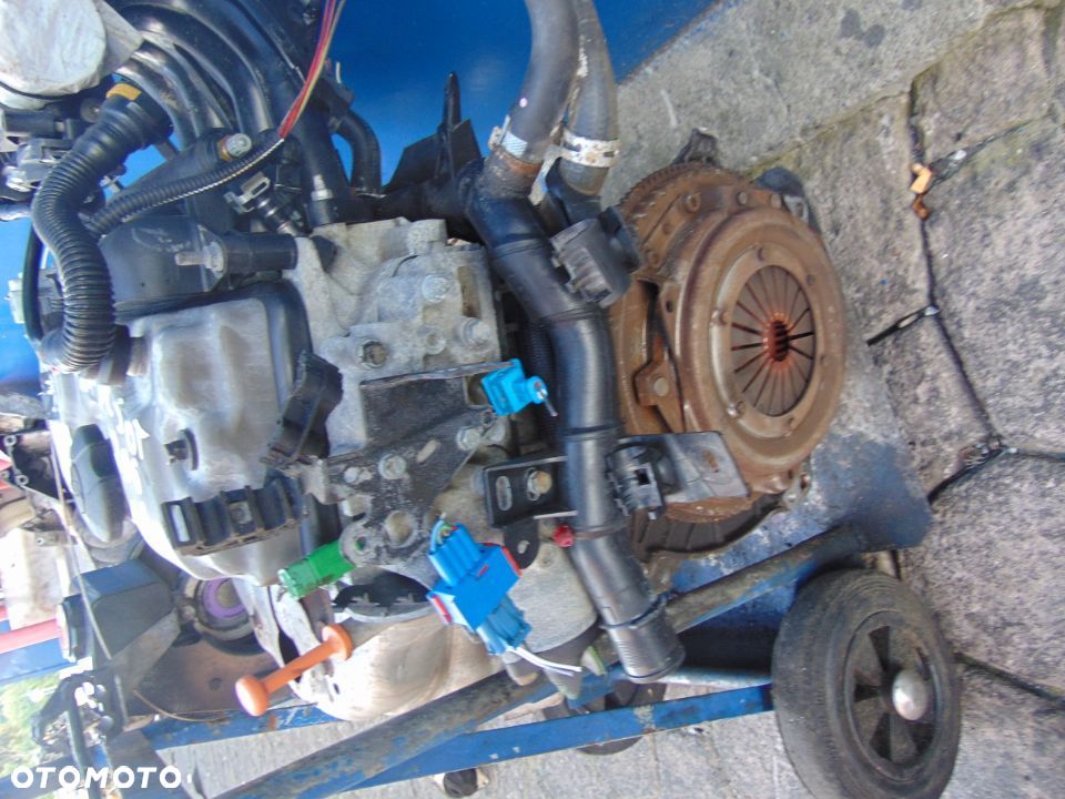 Silnik Peugeot 206 1,1 2004 rok - 3