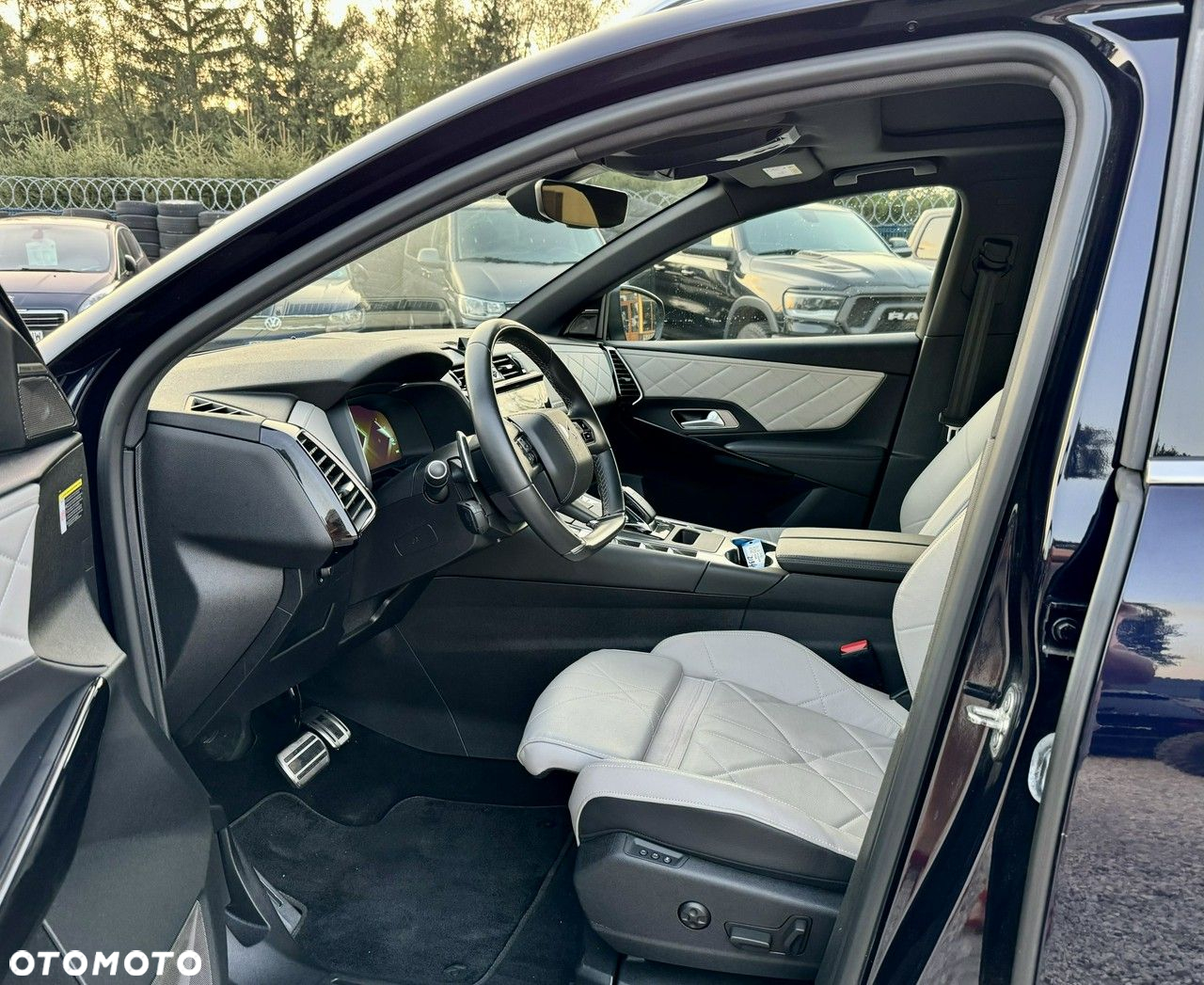 DS Automobiles DS 7 Crossback - 11