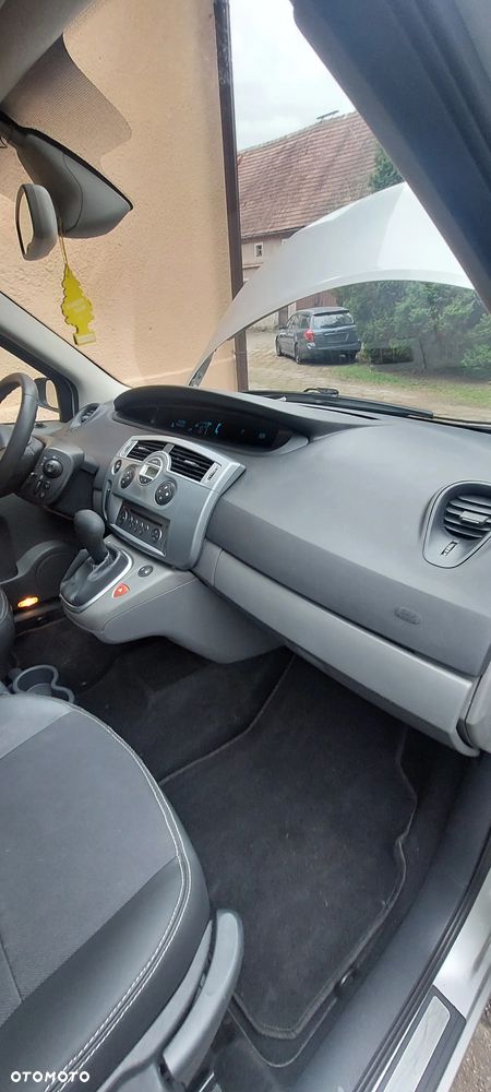 Renault Scenic dCi 150 Automatik Luxe - 18
