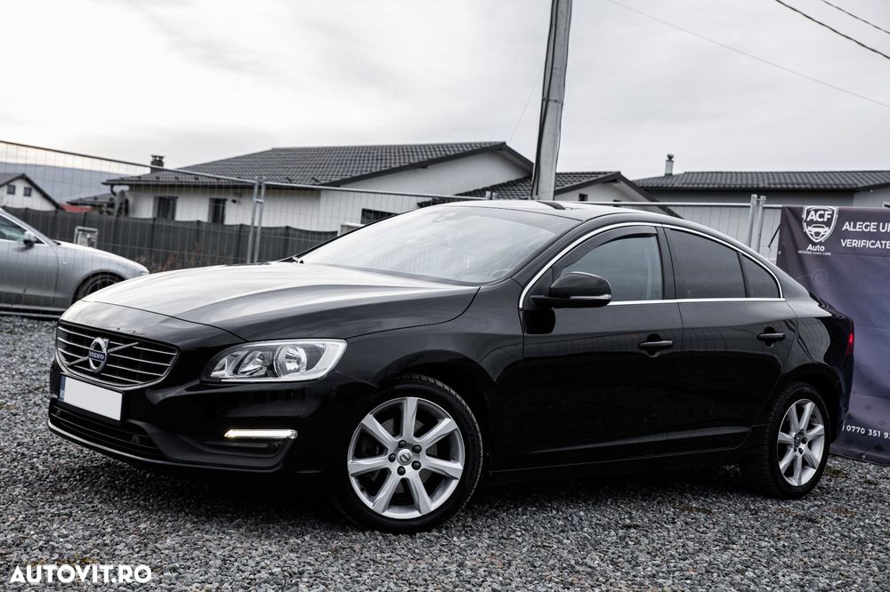 Volvo S60 D2 Geartronic - 1