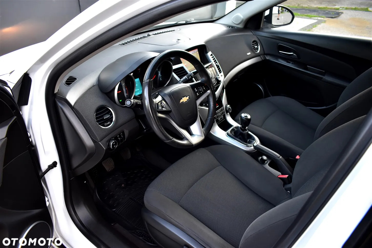 Chevrolet Cruze Station Wagon 1.4T LTZ+ - 12