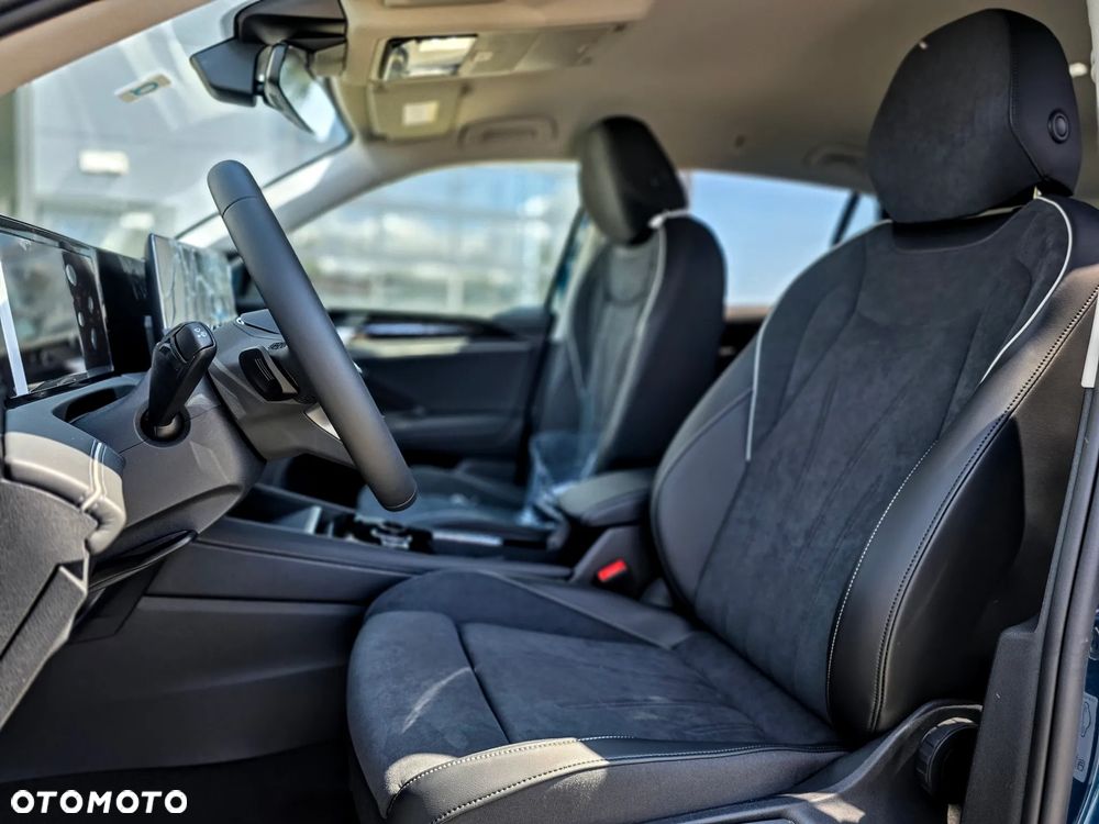 Volkswagen Tiguan 1.5 eTSI Elegance DSG - 11