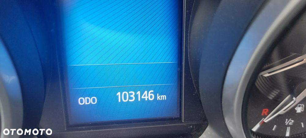 Toyota Avensis 2.0 Prestige MS - 17