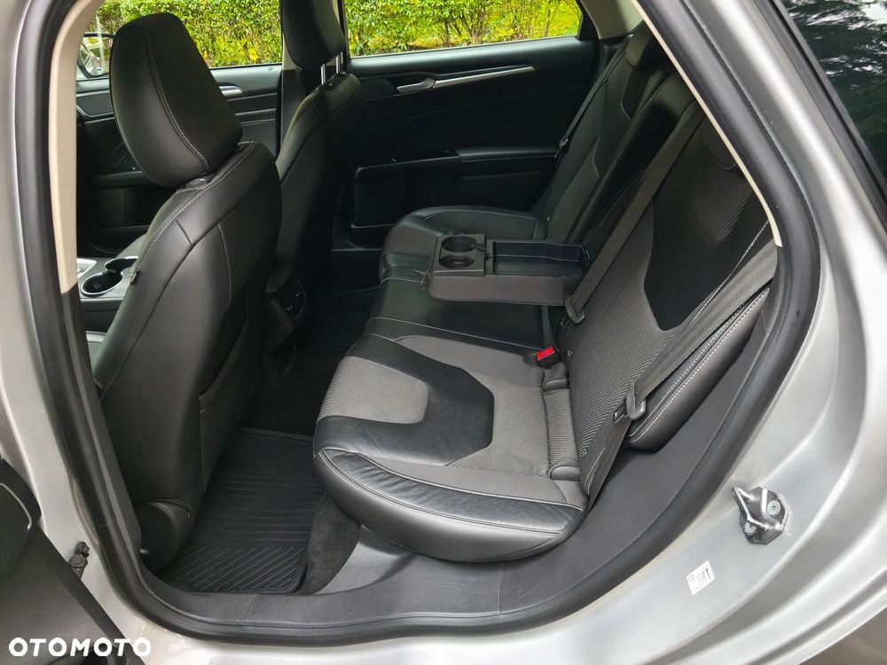 Ford Mondeo 2.0 TDCi Start-Stopp Titanium - 15