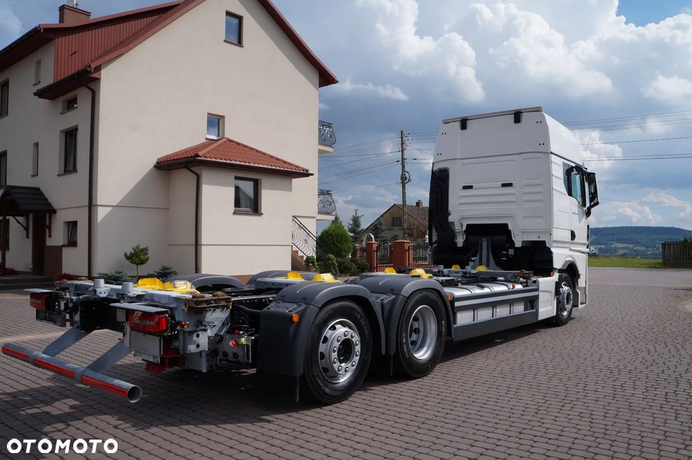 MAN TGX 26.470 GX 6x2 BDF RAMA DO ZABUDOWY PEŁEN SERWIS 3 OŚ SKRĘTNA - 7