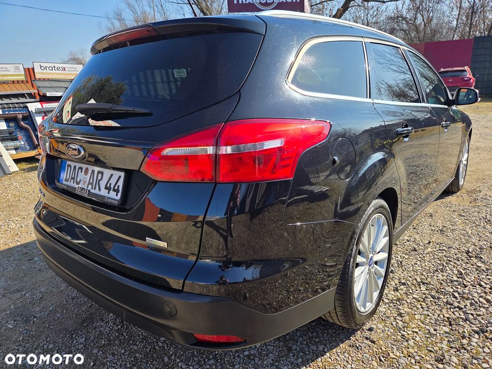 Ford Focus 1.0 EcoBoost Titanium ASS - 6