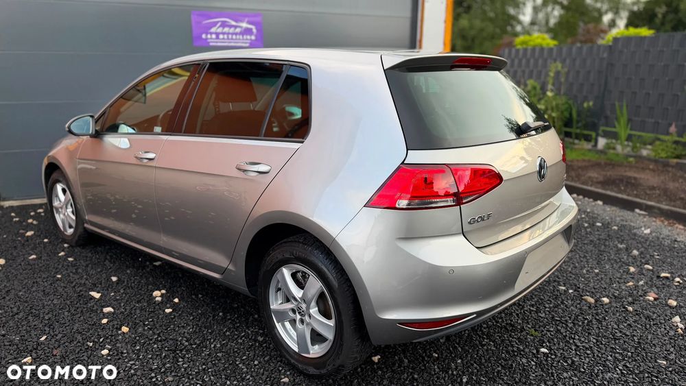 Volkswagen Golf 1.2 TSI BMT Trendline - 3
