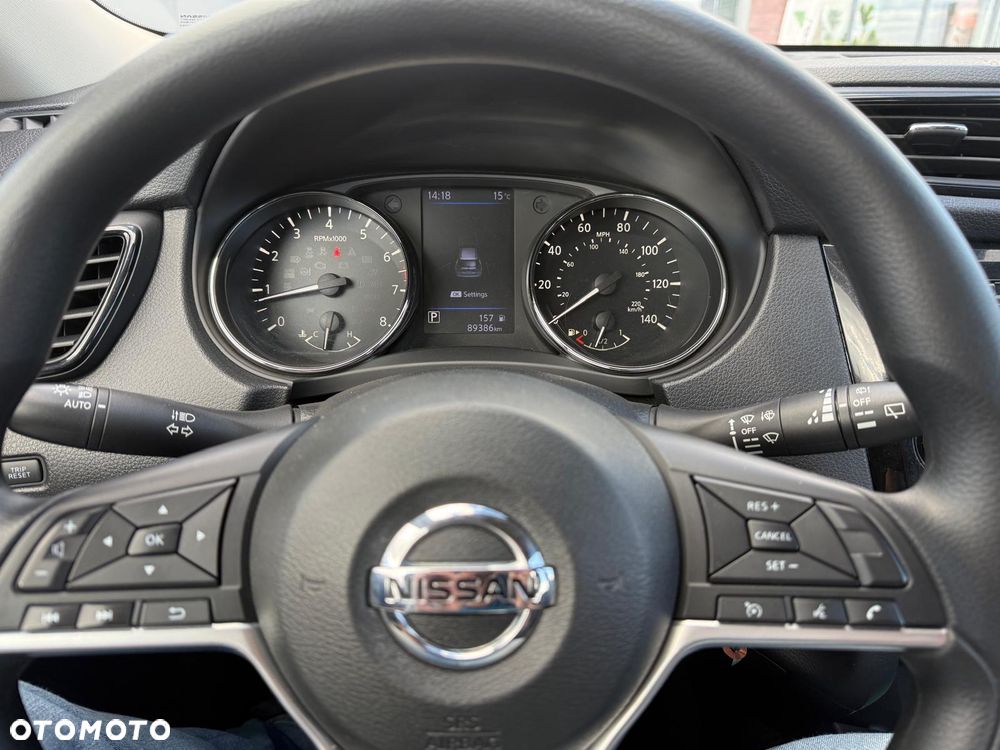 Nissan Rogue - 7