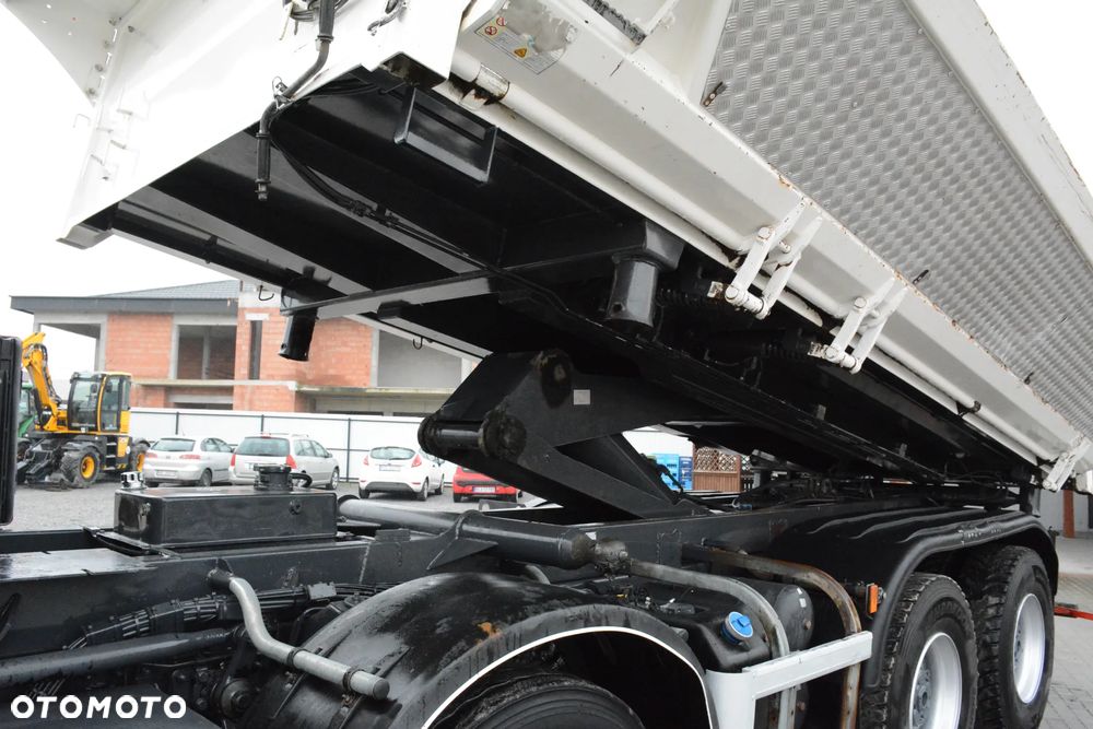 Scania G450 / 8x4 / 2015r. / Retarder / Hydroburta / Niski przebieg / Duża ładowność / Bardzo dobry stan - 6